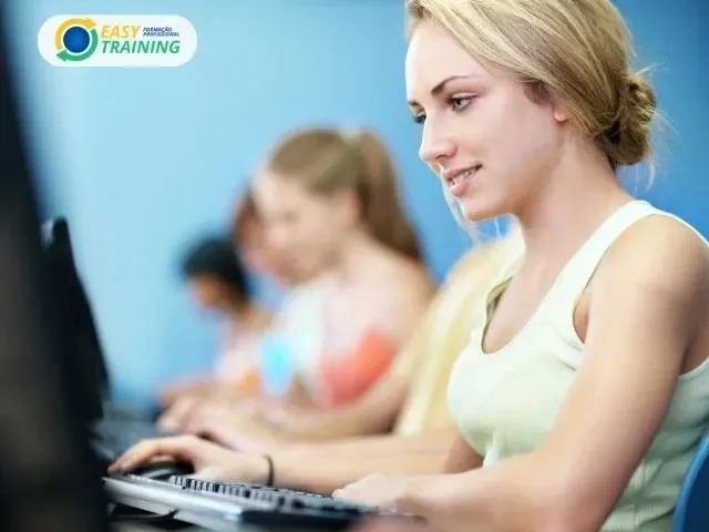 Cursos de Informática Básica e Pacote Office em Guarulhos: O Passo Essencial para sua Carreira